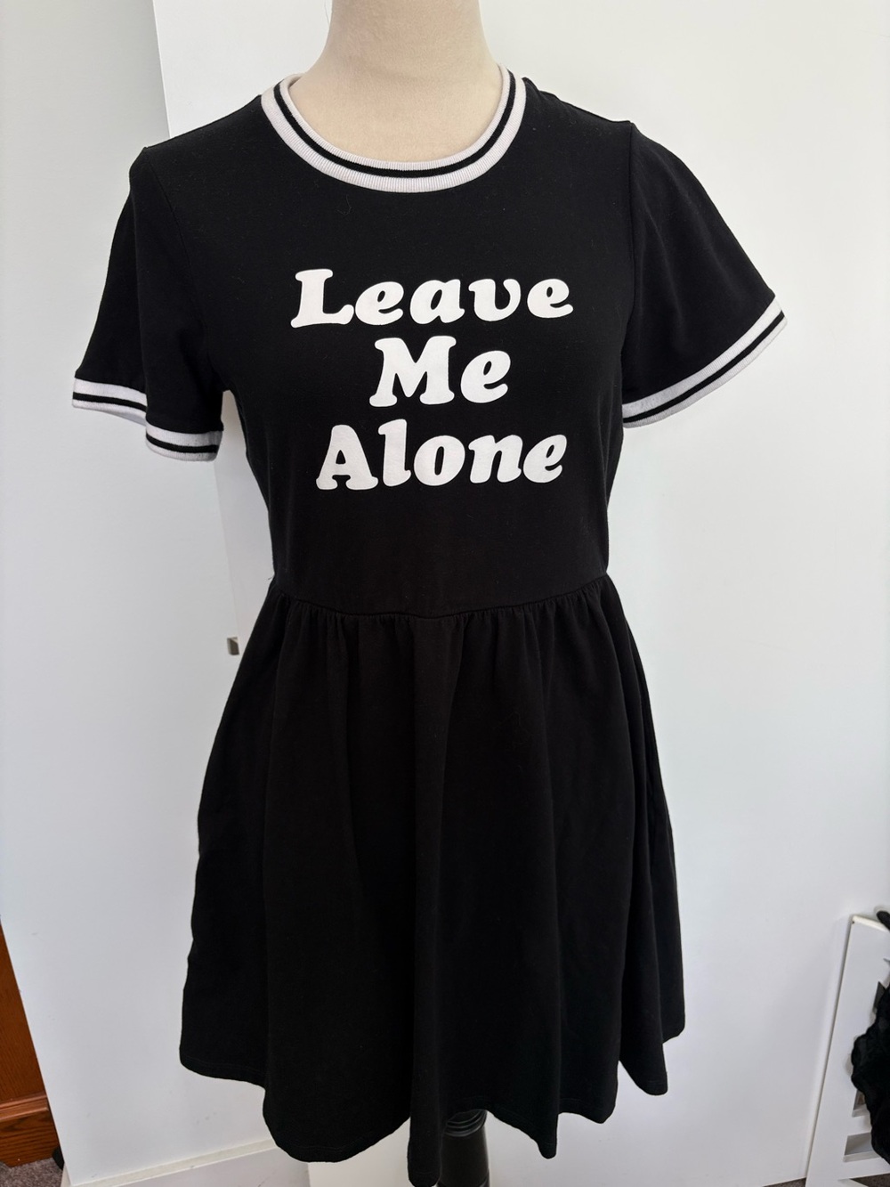 Hot Topic Ringer Dress - Picture 6 of 11